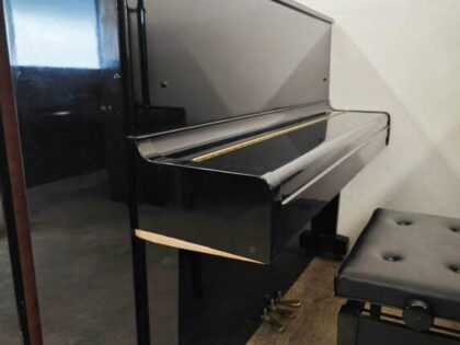 Kawai NS20 Upright Piano